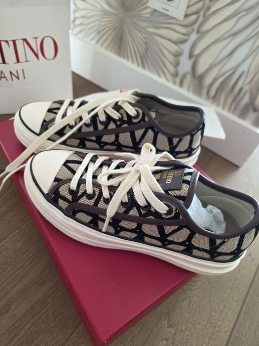 Valentino Garavani sneakers