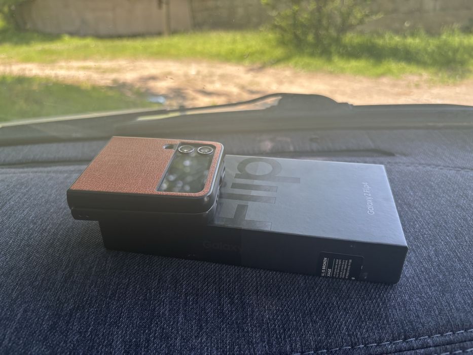 Samsung z flip4 128gb