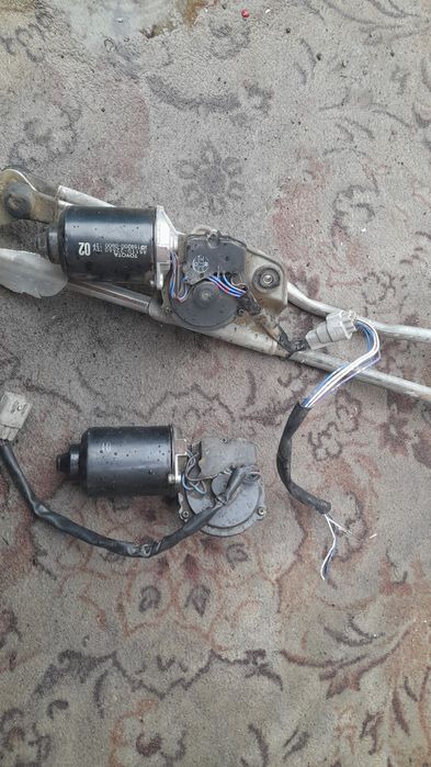 Продам    Дворник      моторчик