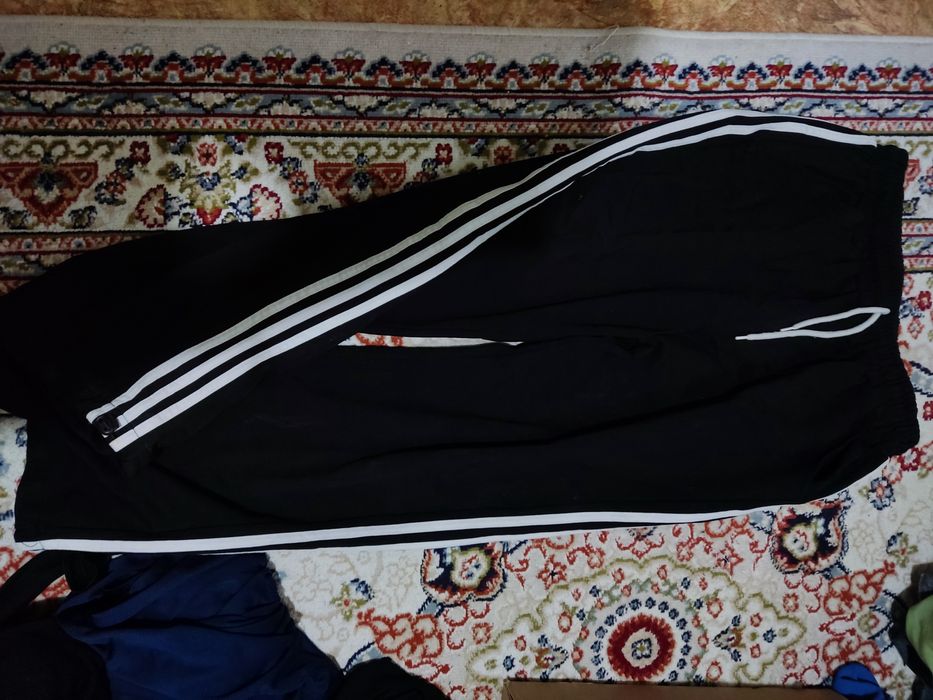 Продам женский трико.