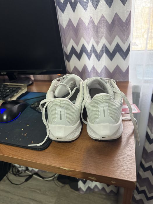 Nike Pegasus 40 Белый