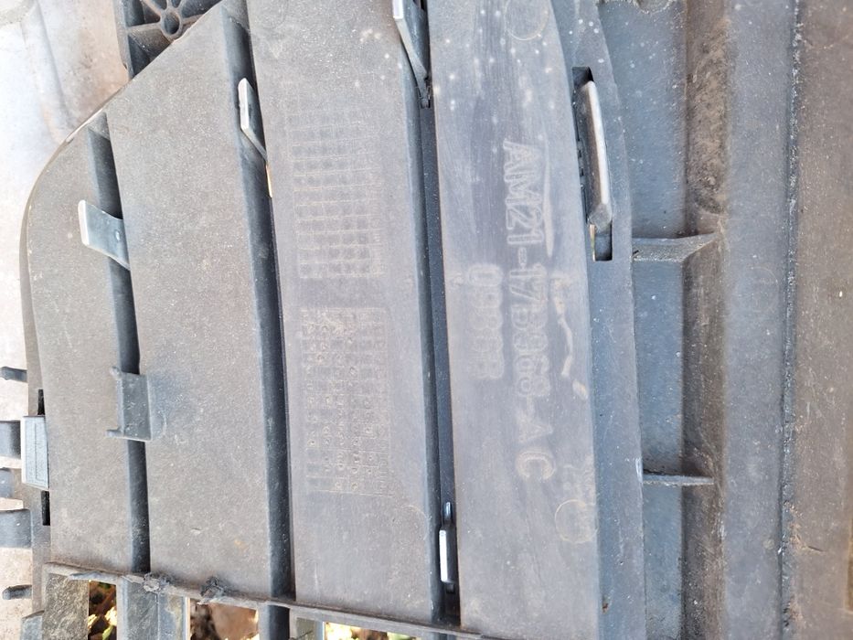 Предна броня за Ford Galaxy 2010