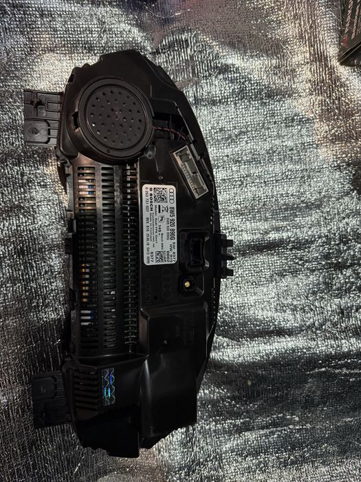 Дигитален километраж 8W5920890G Audi A5 S5 Q5 2018г