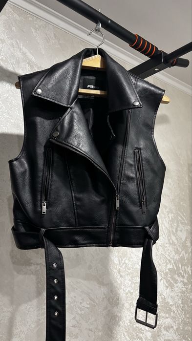 Жилет эко кожа Российский бренд