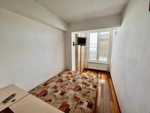 Дава се под наем Двустаен апартамент в София, Център - 70 кв.м за 185000 € - Снимка #3