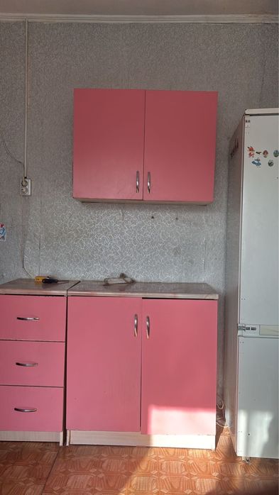 Кухня шкаф навесной