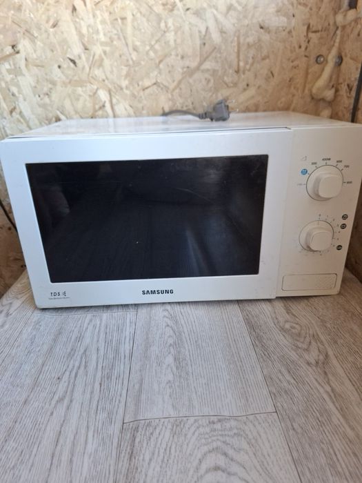 Продам Микроволновку