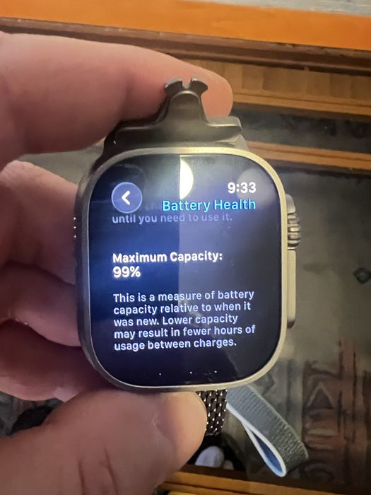 Apple watch ultra 2 natural titanium