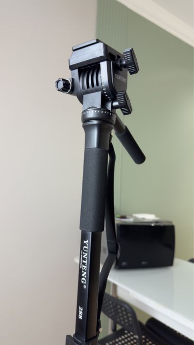 Продам монопод tripod