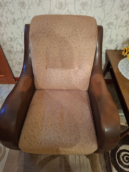 Тройка - диван и 2 кресла