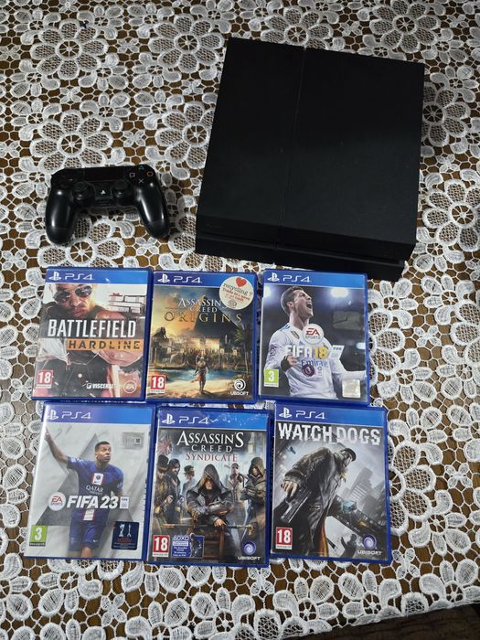 Vand PS4 PHAT 1TB + jocuri