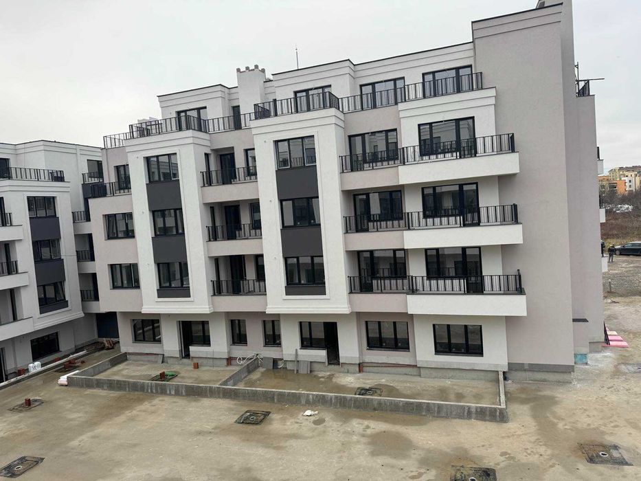 Продава се Двустаен апартамент в София, Витоша - 89 кв.м за 2500 €/кв.м - Снимка #1