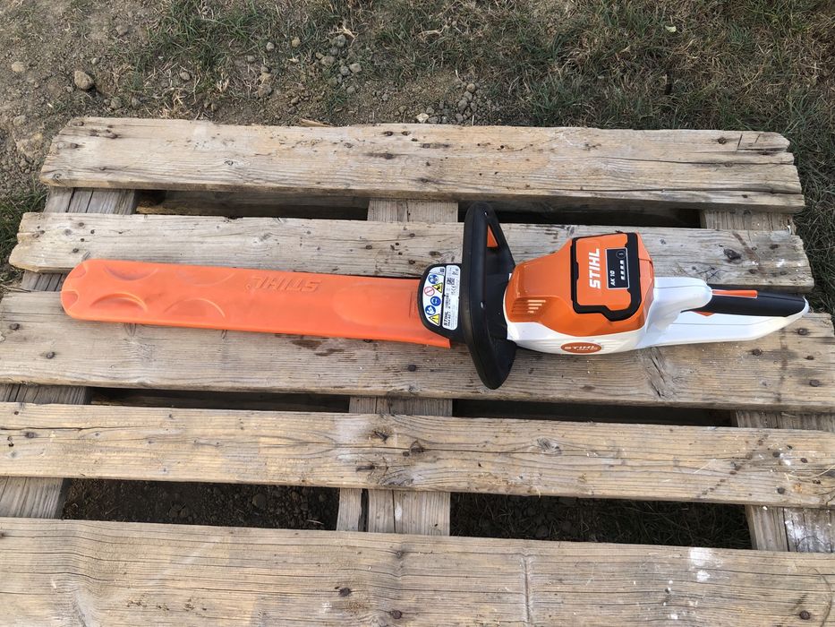 Foarfeca pe baterie Stihl HSA 50.1  cu acumulaor ak 10