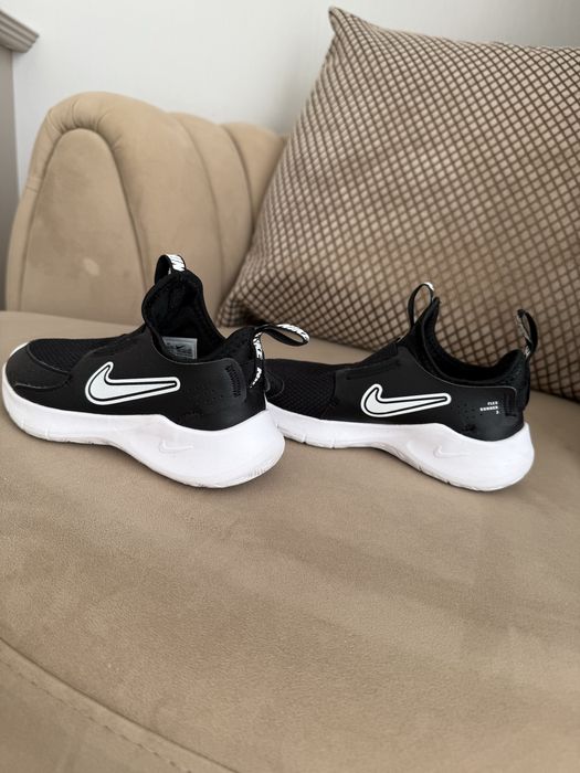 Кроссовки Nike 31 размер, оригинал!