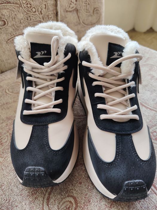 Зимни боти 38размер