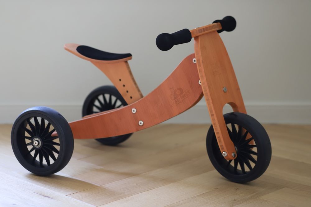 Kinderfeets Tiny Tot Plus Bamboo 2 in 1  Bicicleta/Tricicleta 18 luni - 4 ani