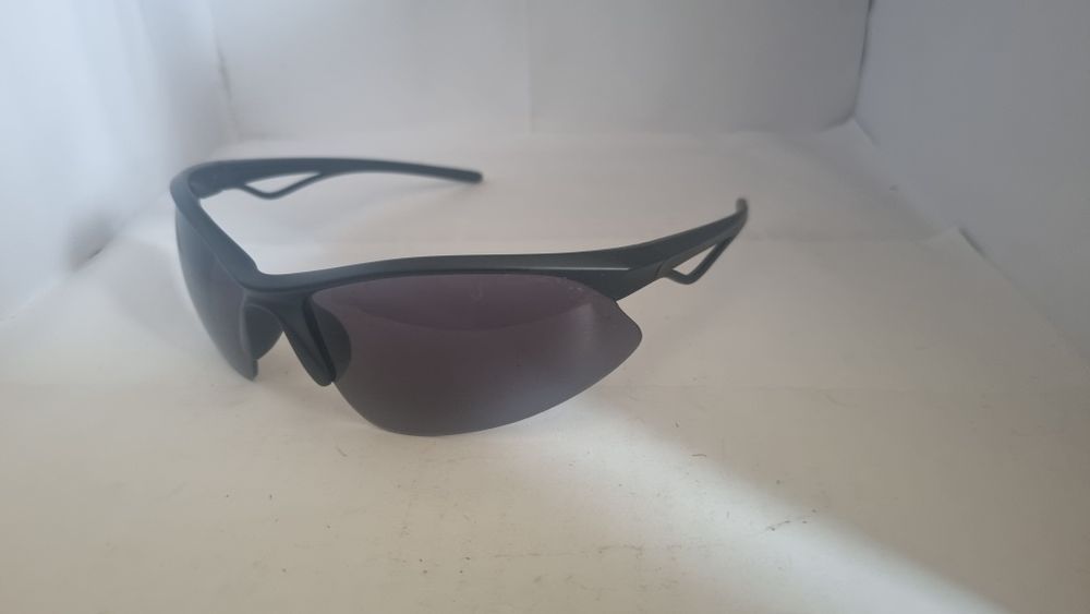 Спортни очила :)