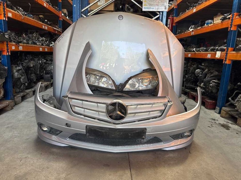 Fata completa Mercedes C-Class W204 capota bara aripi grila faruri trager radiatoare