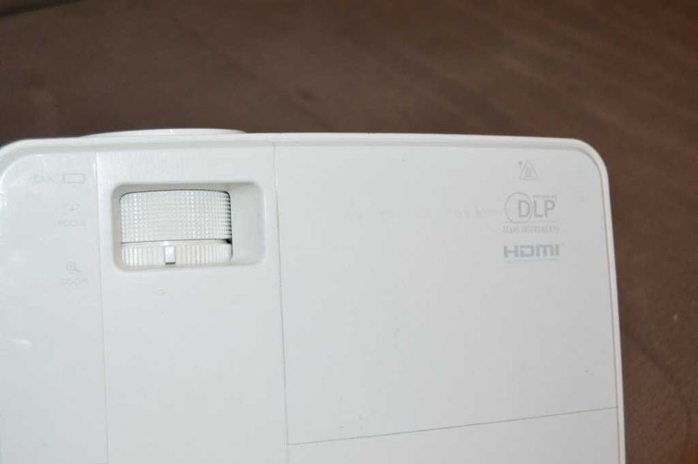Videoproiector BenQ MS527 DLP (3300 Lumeni, HDMI, SVGA, Mod SmartEco) 324h