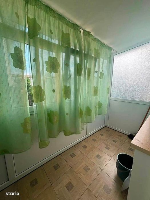 De inchiriat 2 camere si balcon, mobilat si utilat 1000lei/luna