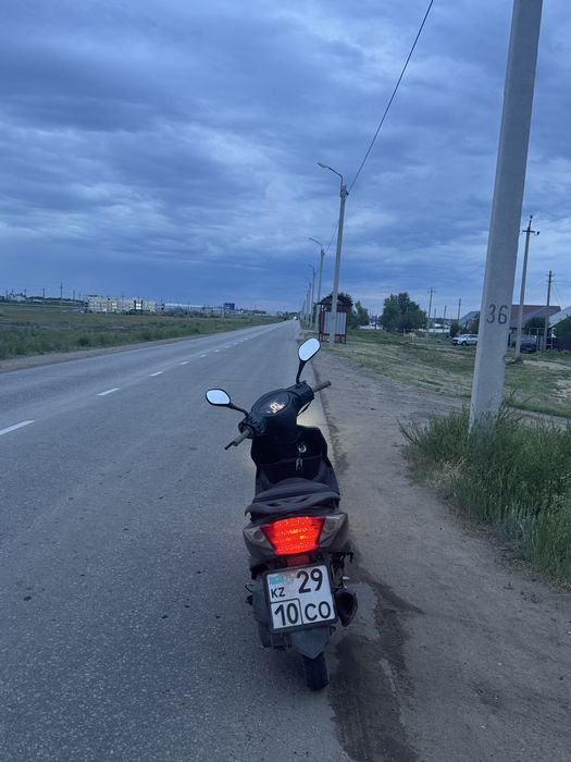 Продам скутер м11 спорт