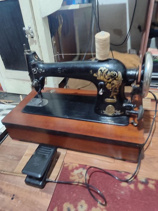 SIHGER. электрическая .промышленная.машинка