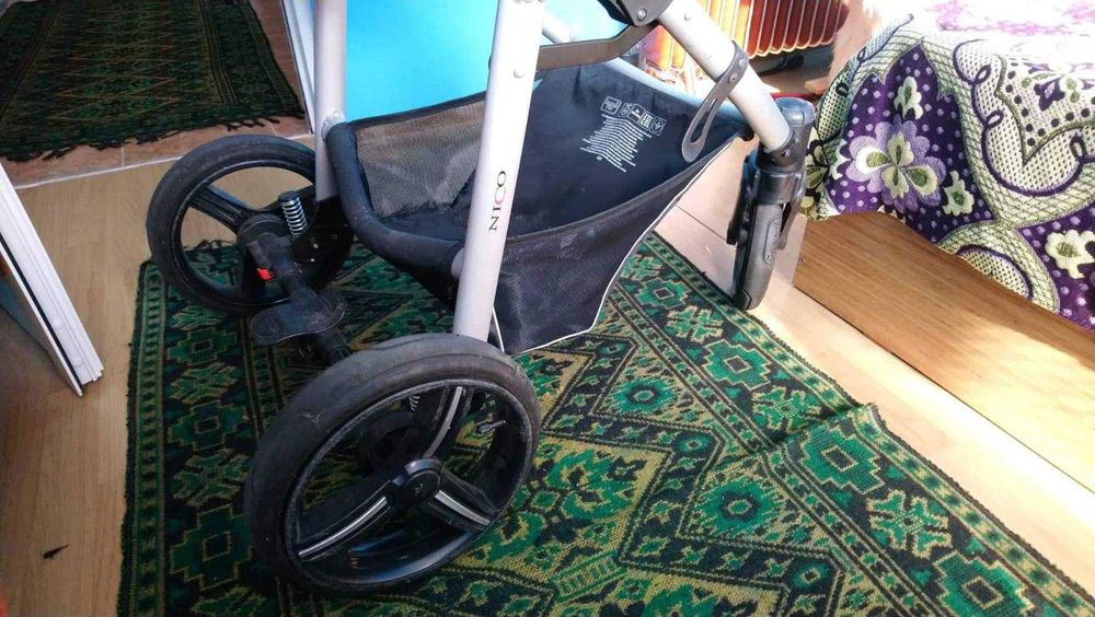 Детска количка със 2 коша