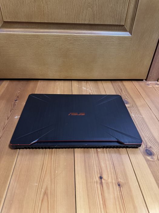 Laptop calculator pc gaming Asus Tuf FX504G i5 gtx 1050 16 gb ram