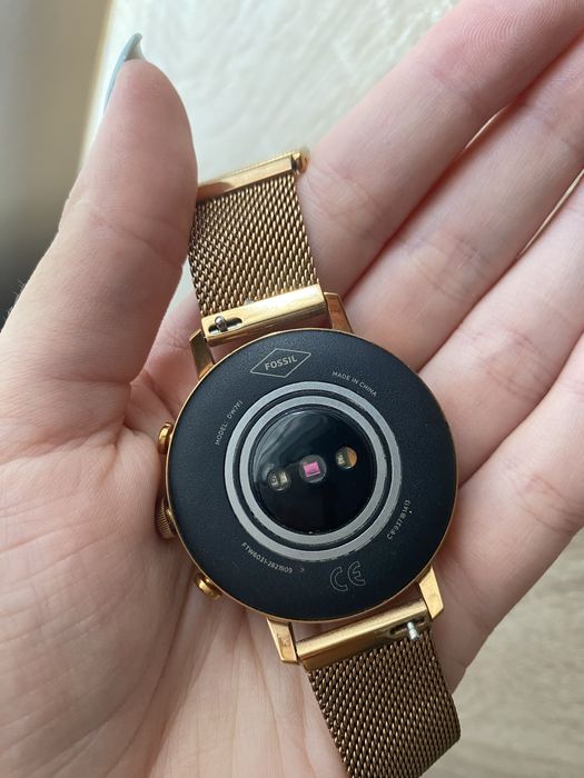 Smartwatch Fossil Gen 5 Julianna HR (FTW6031) Rose Gold - Ca Nou