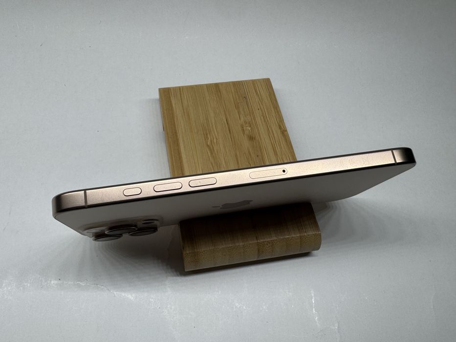 Apple iPhone 16 PRO MAX 256Gb Desert titanium 97% battery