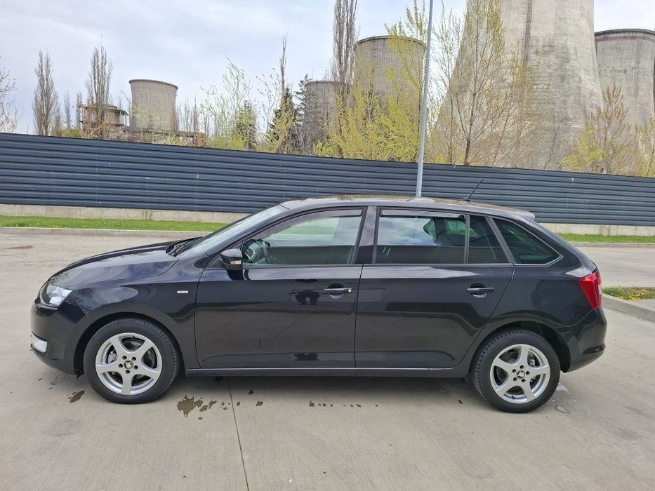 Skoda Rapid 2017 / Navigatie/ Climă/ Xenon / Rar Facut