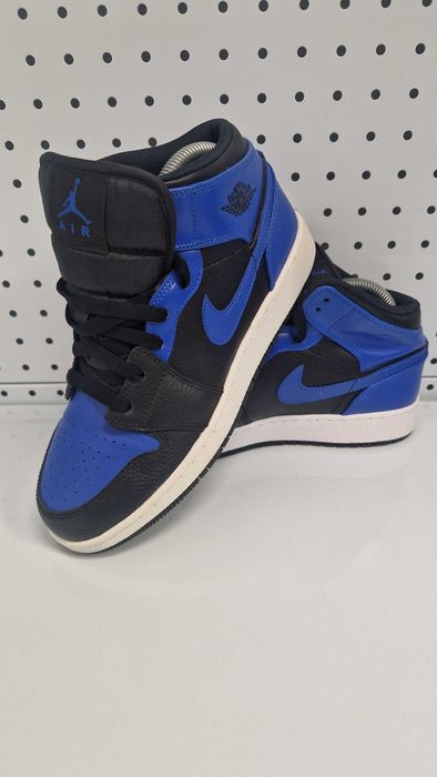 Оригинални мъжки маратонки- Nike Jordan 1 Mid