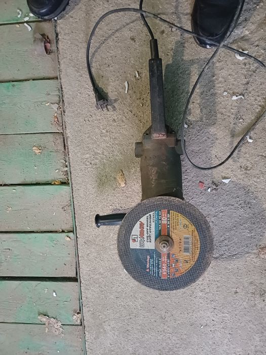 Болгарка большая