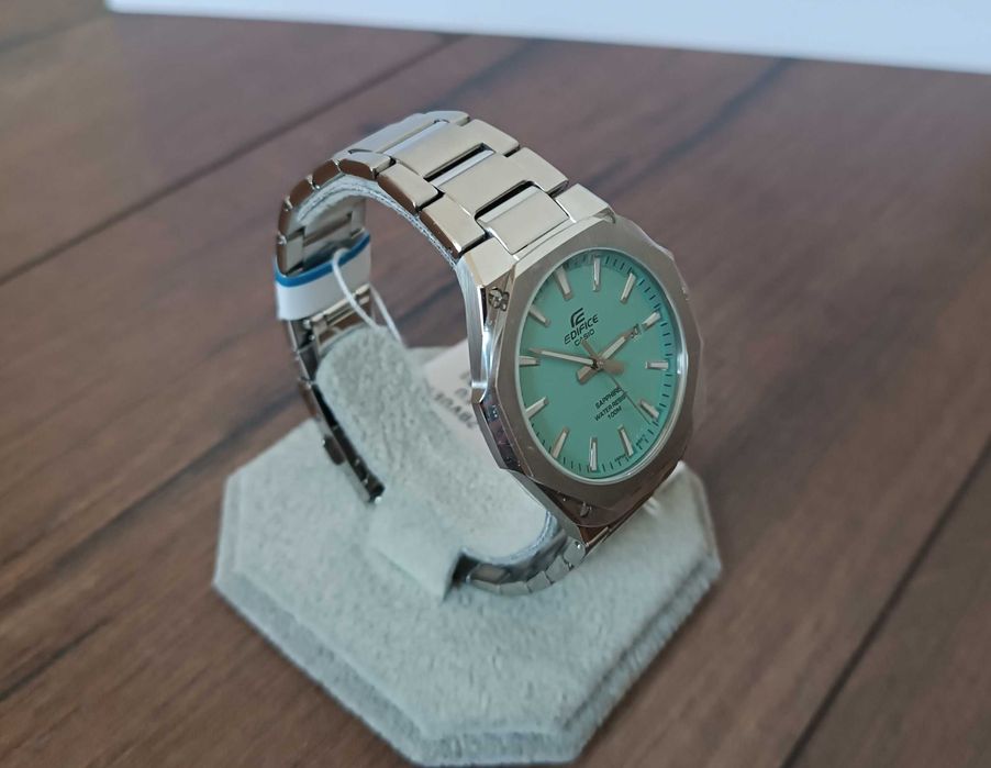 Нов часовник Casio Edifice EFR-S108D Tiffany