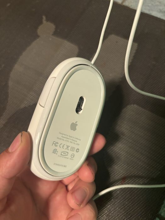 Mouse Apple cu fir