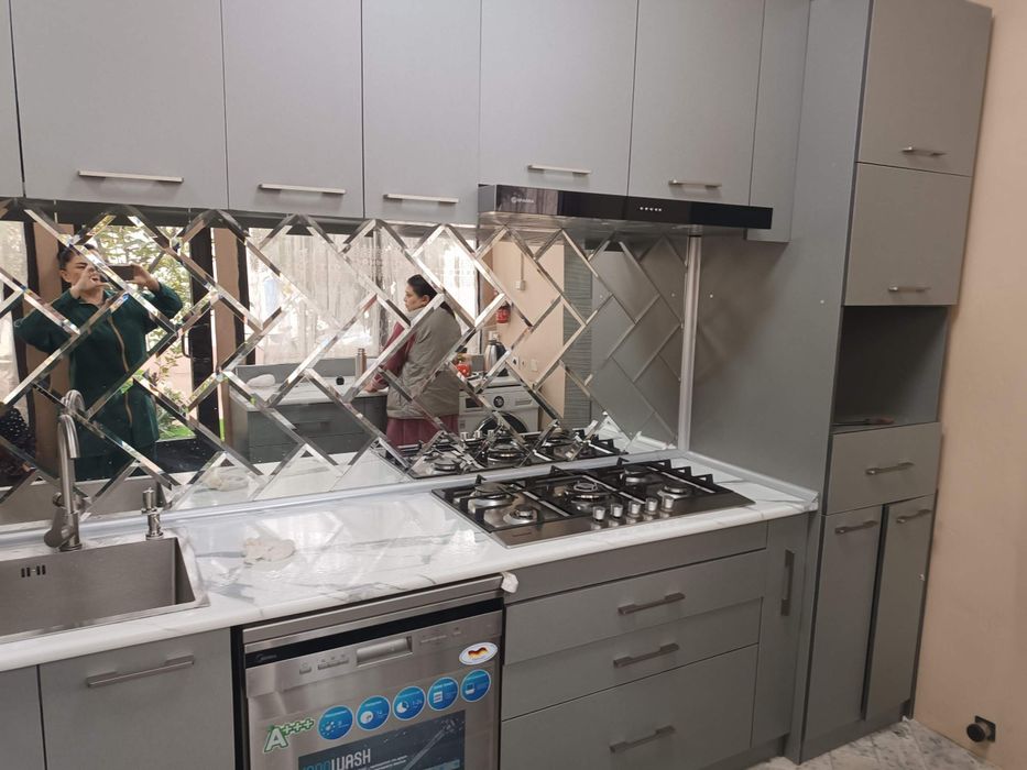 Продаётся жилой дом 4.2 сотки, фасад 15 м, ул. Бехзода