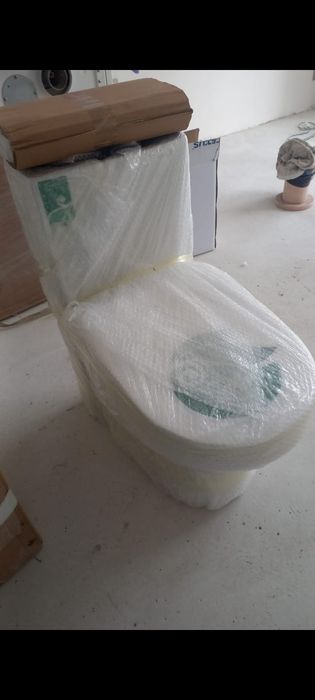 Унитаз  сатылады