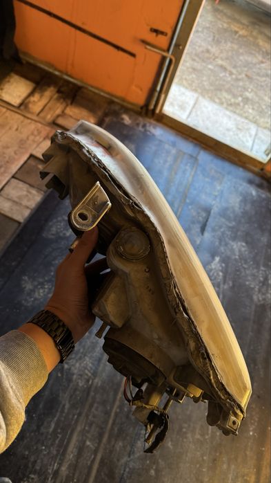 Продам фары на windom/es300