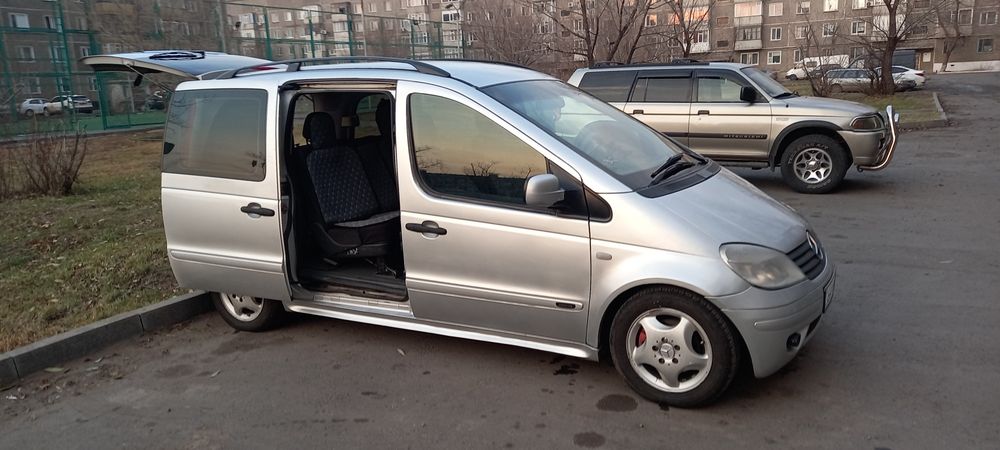 Мерседес бенс ванео