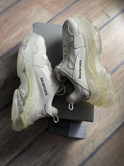Balenciaga triple S
