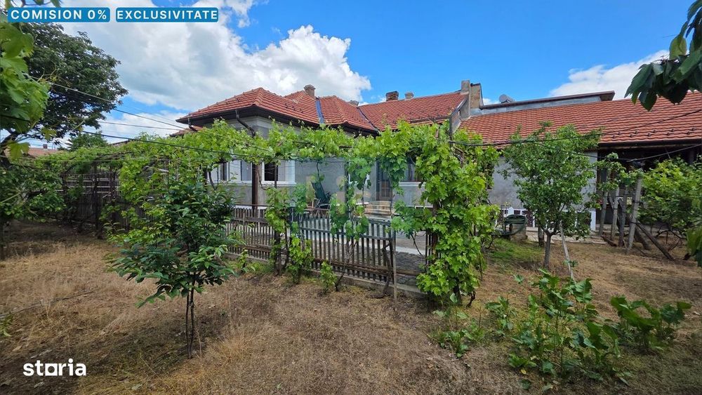 Casa 5 camere, teren 653 mp, Severin