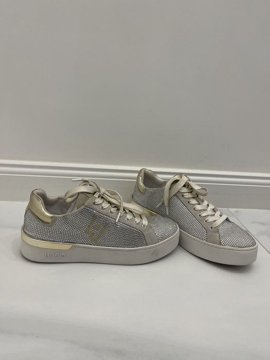 Дамски маратонки Liu Jo с камъчета