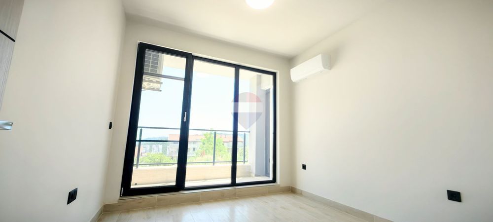 Продава се Тристаен апартамент в Варна, Аспарухово - 71 кв.м за 3092 €/кв.м - Снимка #8
