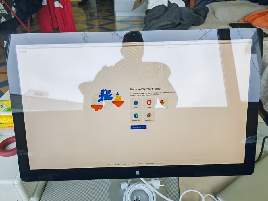 Apple Thunderbolt Display 27"-многофункционален Монитор-докинг станция