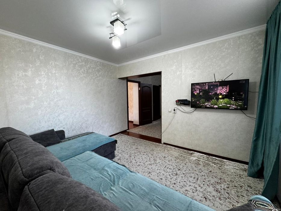 Б. Абая 60/1 жер үй сатылады,.