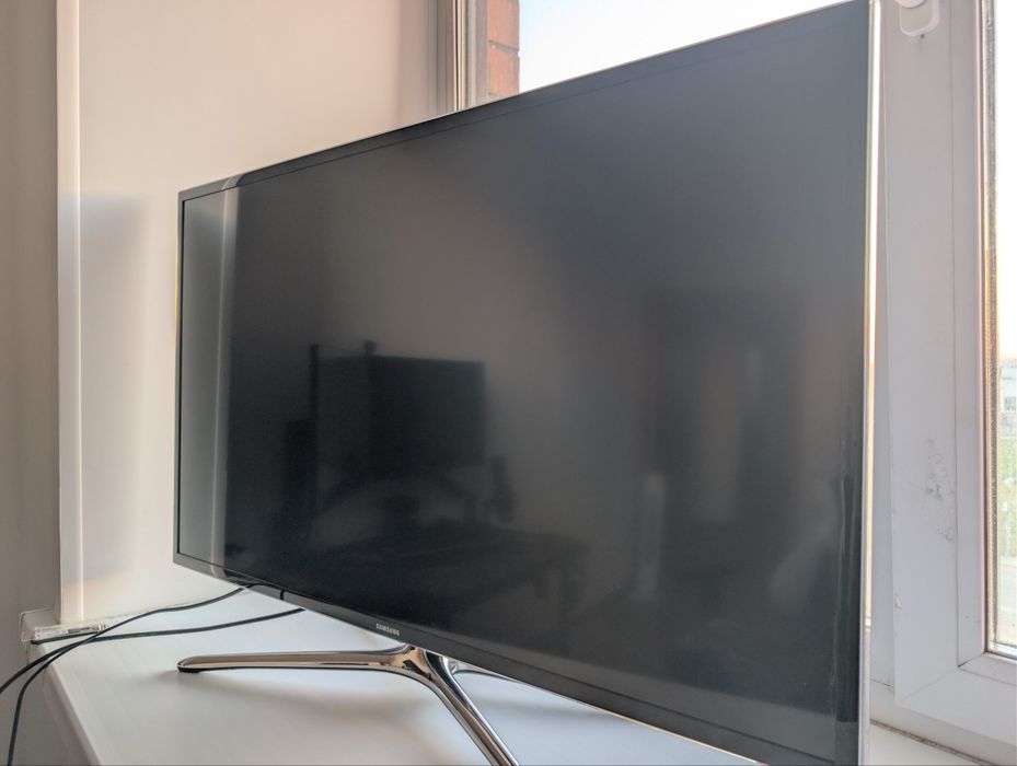 Телевизор Samsung UE40F6400AK 40"