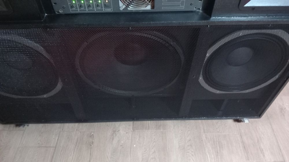 Vlnd boxa foarte mare 2000w.rm 3ln1.oferta valabila doar Plna 10.01.26