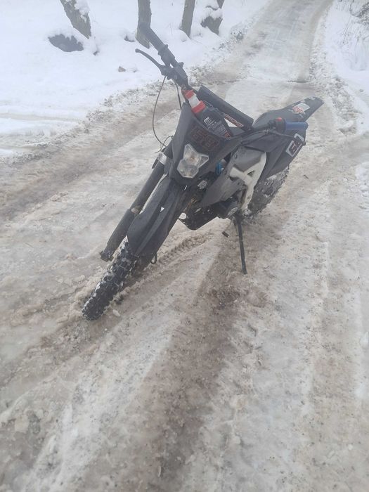Cross 125cc 4t  motor în 4 trepte