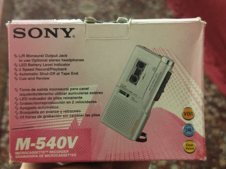 Продаётся диктофон Sony