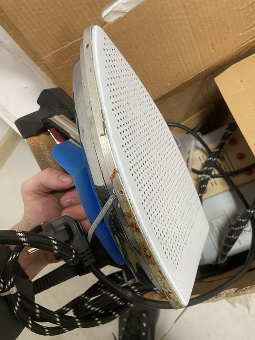 Утюг с парогенератором Silter